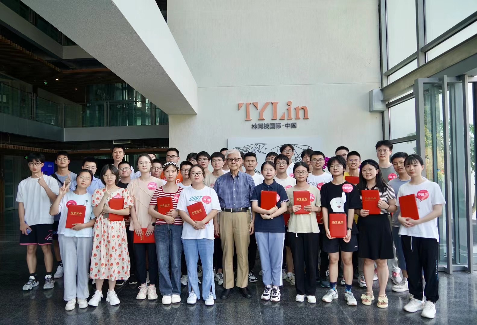 1728460535167568.jpg 111222.jpg